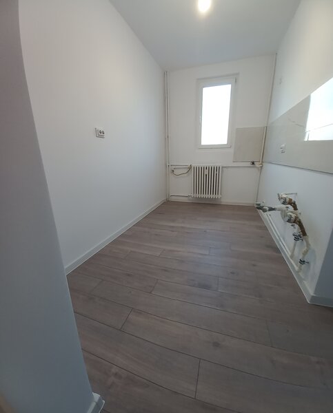 Drumul Taberei, Parc Mogioros.